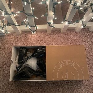 Urban Outfitters Shae Platform Heel (Size 8) (Never Worn)